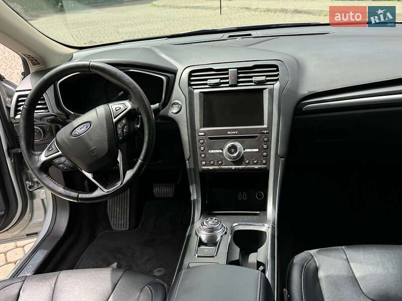 Седан Ford Fusion 2019 в Луцке