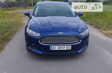 Седан Ford Fusion 2015 в Бородянці