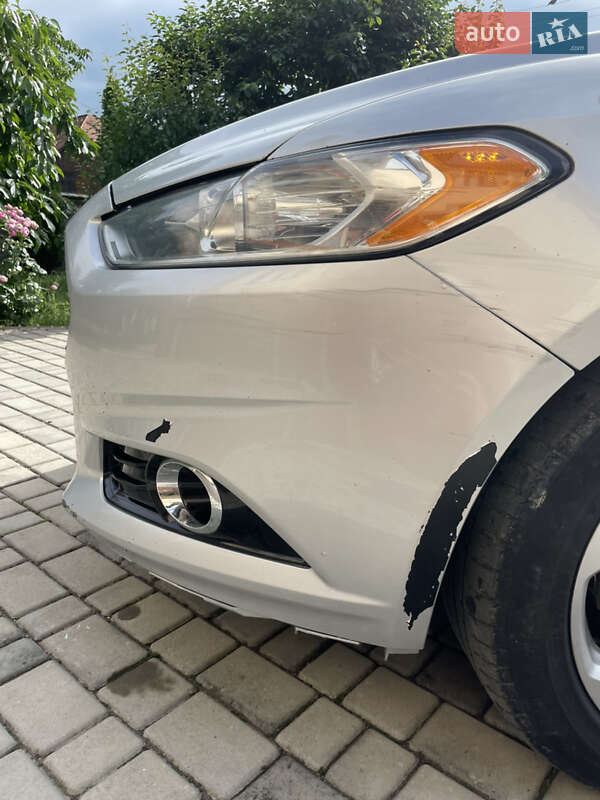 Седан Ford Fusion 2015 в Вінниці