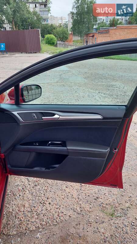 Седан Ford Fusion 2012 в Сумах