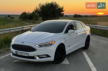 Седан Ford Fusion 2017 в Львові