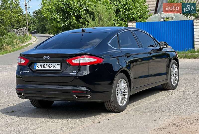 Седан Ford Fusion 2015 в Киеве