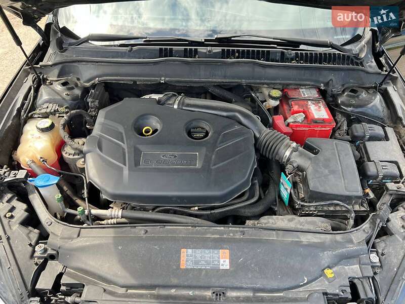 Седан Ford Fusion 2015 в Киеве