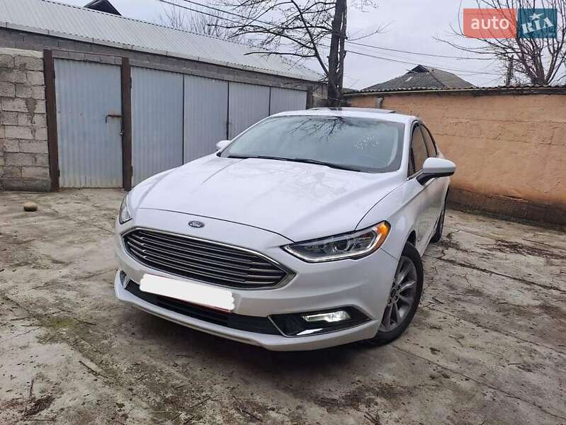 Седан Ford Fusion 2017 в Львове