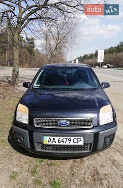 Хэтчбек Ford Fusion 2007 в 