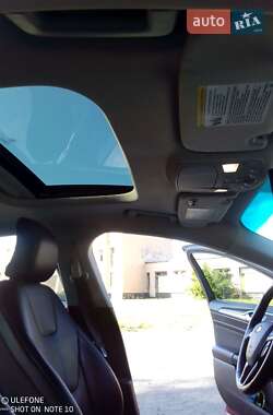 Седан Ford Fusion 2015 в 