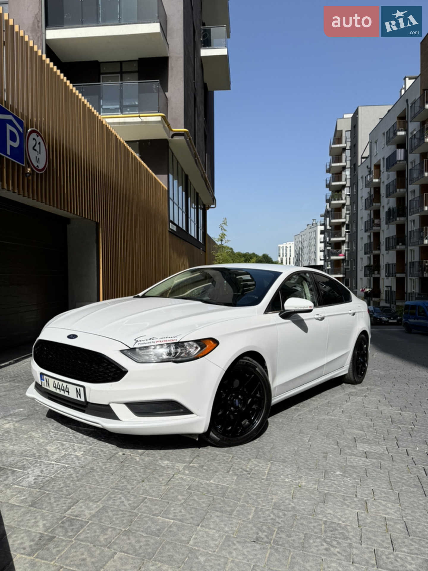 2016 Ford Fusion - мініатюра 16