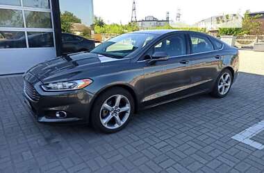 Седан Ford Fusion 2016 в Запоріжжі