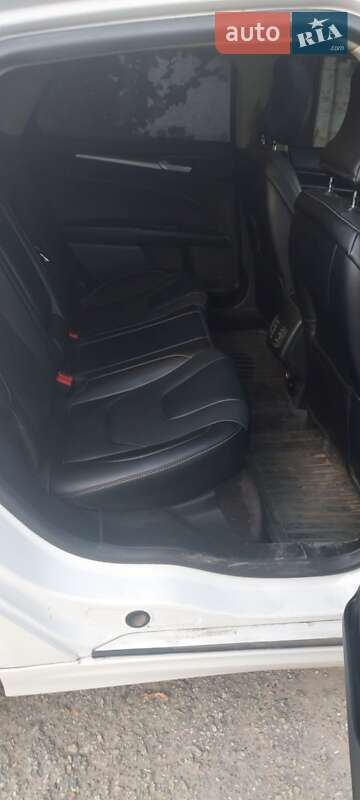 Седан Ford Fusion 2017 в Дніпрі