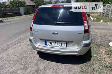 Хэтчбек Ford Fusion 2005 в Городище