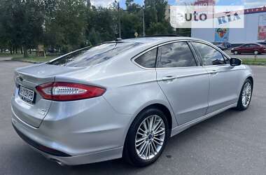 Седан Ford Fusion 2015 в Покровске