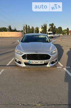 Седан Ford Fusion 2013 в Києві
