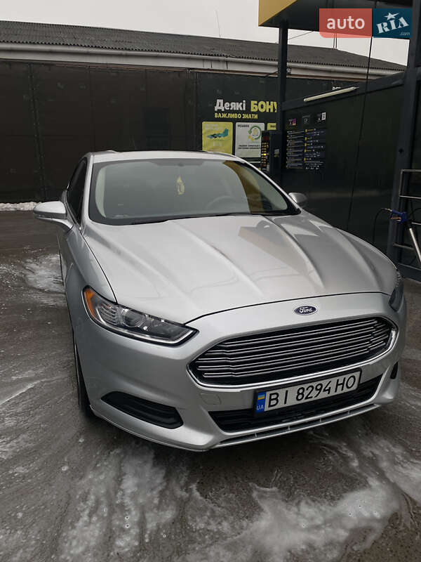Седан Ford Fusion 2016 в Кременчуге
