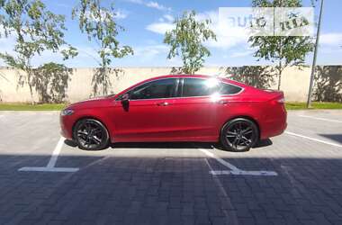 Седан Ford Fusion 2014 в Києві