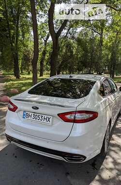 Седан Ford Fusion 2014 в Одесі