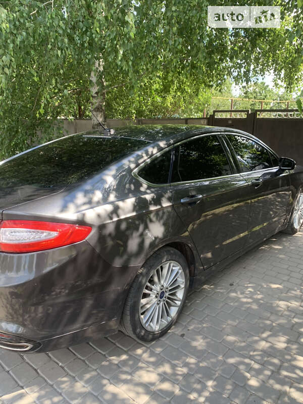 Седан Ford Fusion 2014 в Перещепине
