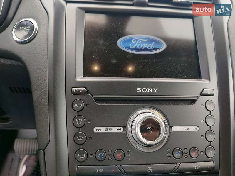 Седан Ford Fusion 2019 в Львове