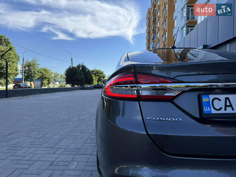 Седан Ford Fusion 2016 в Черкассах