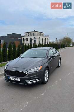Седан Ford Fusion 2017 в 