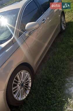 Седан Ford Fusion 2014 в Виннице