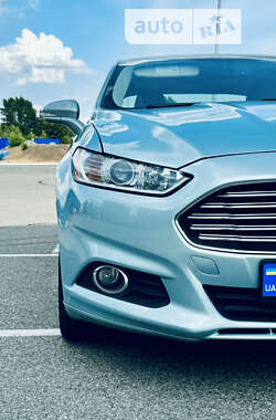 Седан Ford Fusion 2014 в Києві