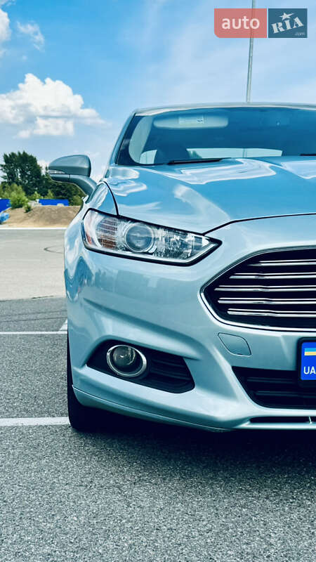 Ford Fusion 2014