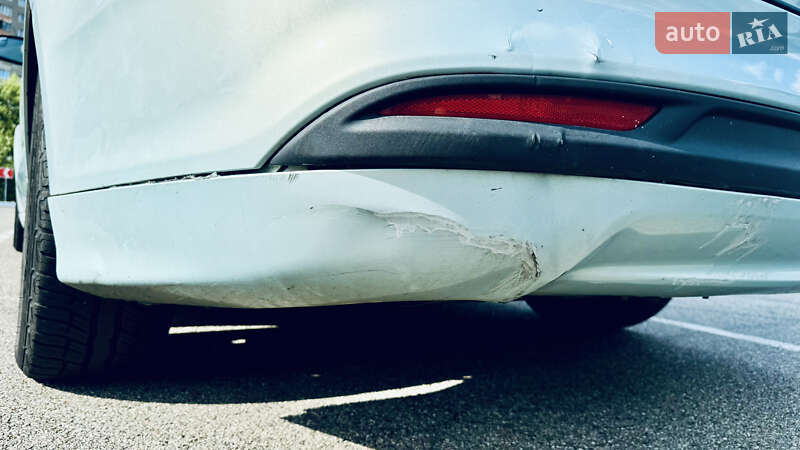 Седан Ford Fusion 2014 в Киеве