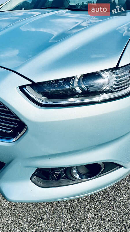Седан Ford Fusion 2014 в Киеве