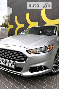 Седан Ford Fusion 2013 в Ивано-Франковске