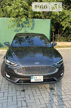 Седан Ford Fusion 2018 в Киеве