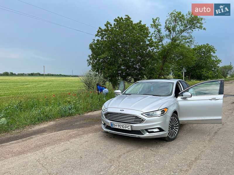 Ford Fusion 2016