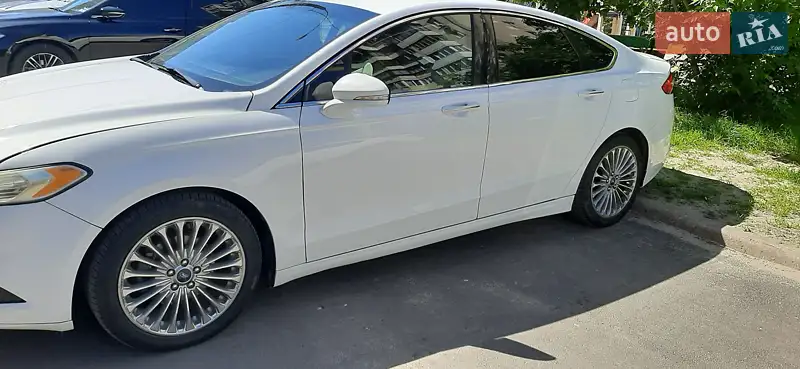 Ford Fusion