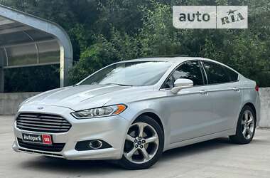 Седан Ford Fusion 2013 в Києві