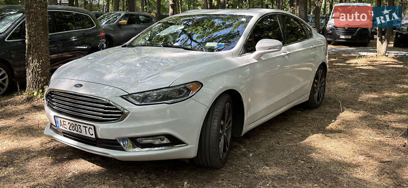 Седан Ford Fusion 2017 в Дніпрі