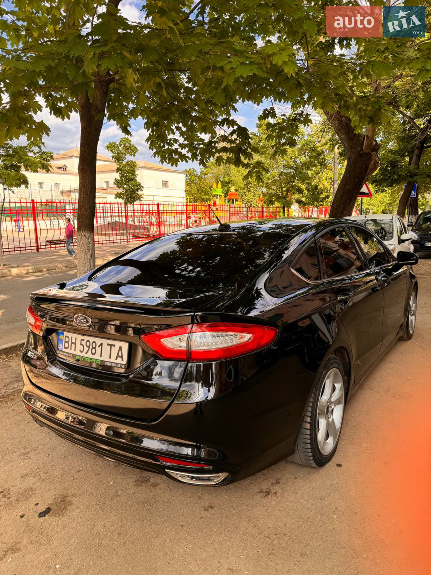 2016 Ford Fusion - мініатюра 2