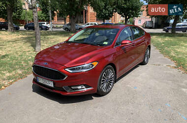 Седан Ford Fusion 2016 в 
