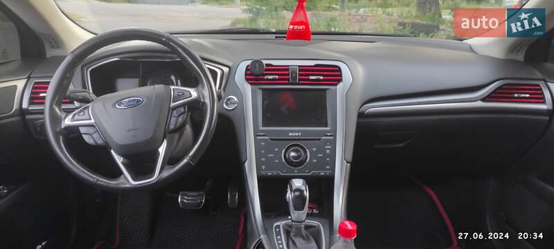 Седан Ford Fusion 2014 в Тернополі