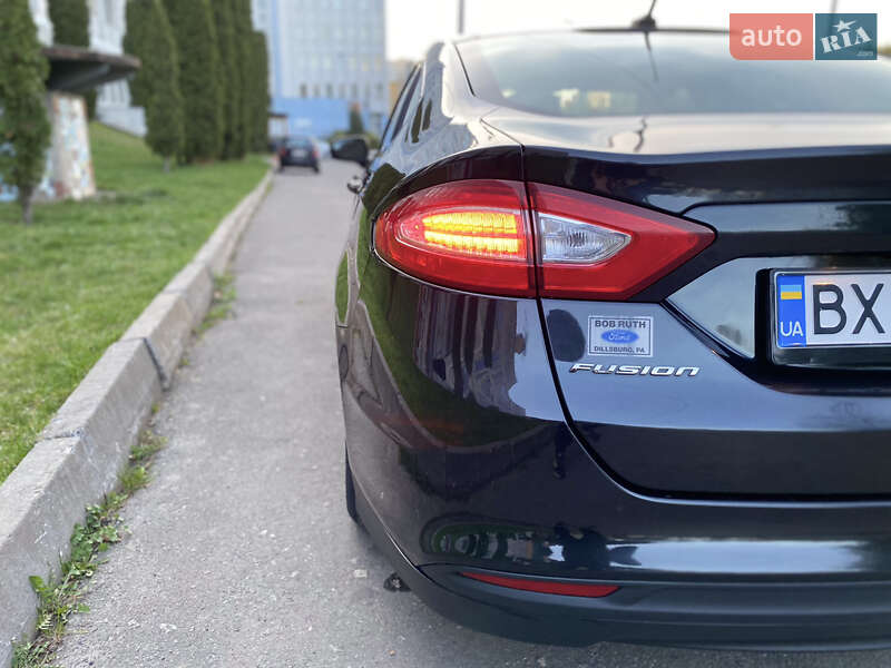 Седан Ford Fusion 2014 в Хмельницком