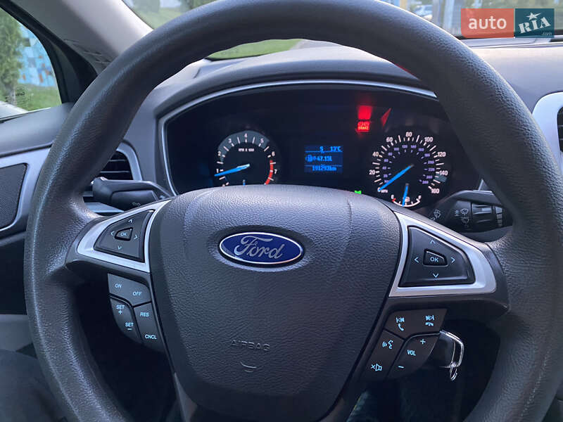 Седан Ford Fusion 2014 в Хмельницком