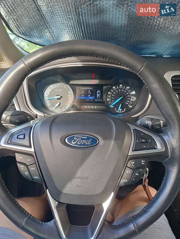 Седан Ford Fusion 2014 в Стрые