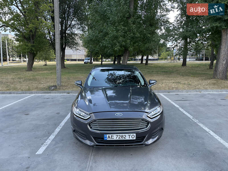 Ford Fusion 2015
