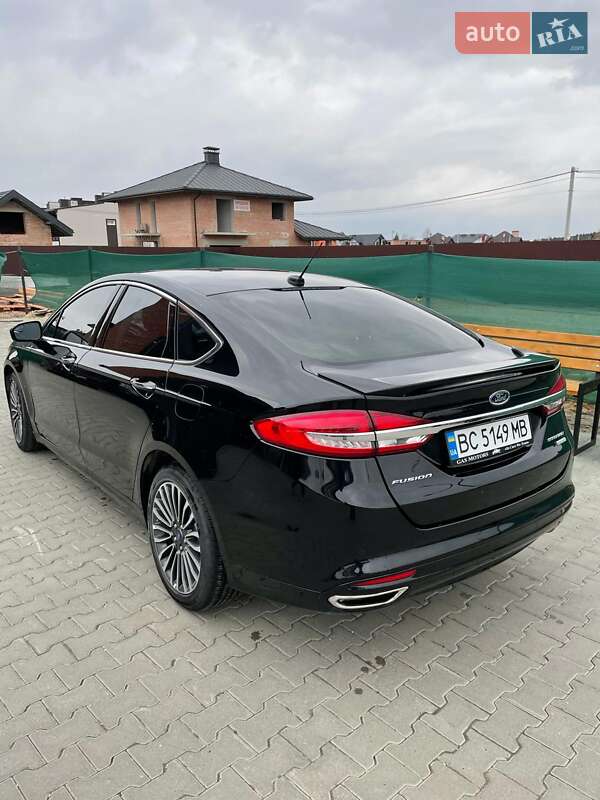 Седан Ford Fusion 2016 в Львове