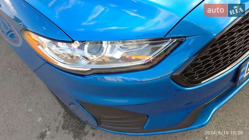 Седан Ford Fusion 2020 в Тернополе