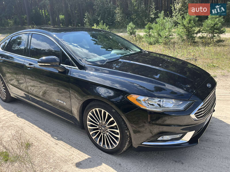 Седан Ford Fusion 2018 в Киеве