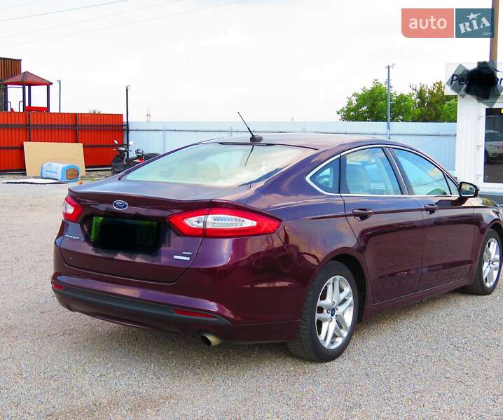 Седан Ford Fusion 2013 в Кропивницькому