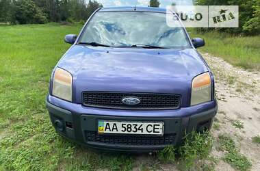 Хэтчбек Ford Fusion 2005 в Киеве