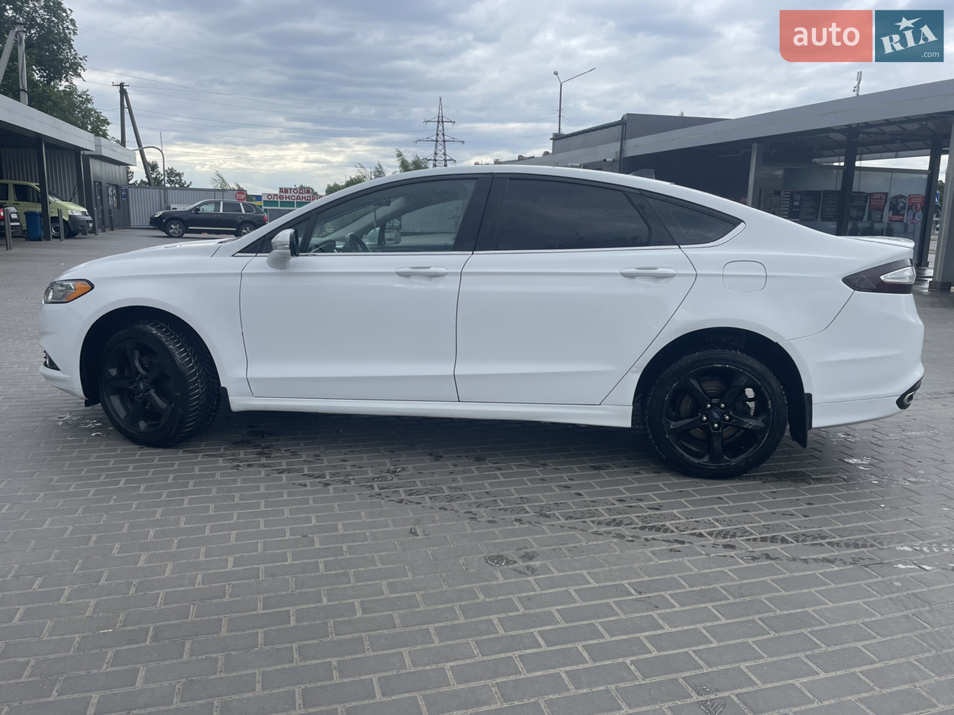 2013 Ford Fusion - мініатюра 11