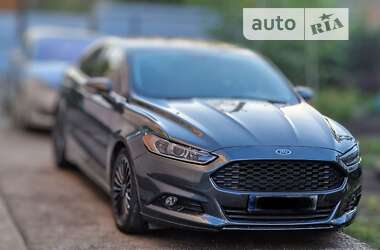 Седан Ford Fusion 2015 в Кривому Розі