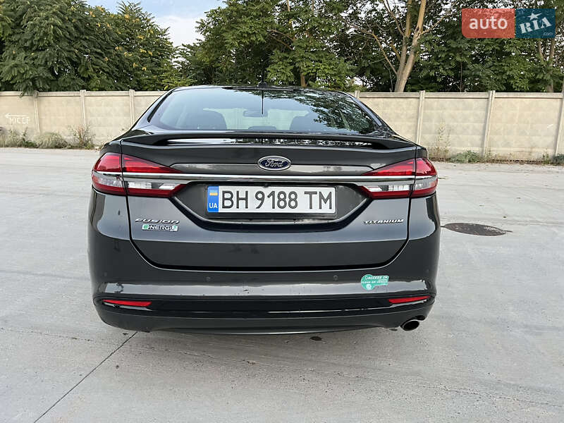 Седан Ford Fusion 2016 в Одесі