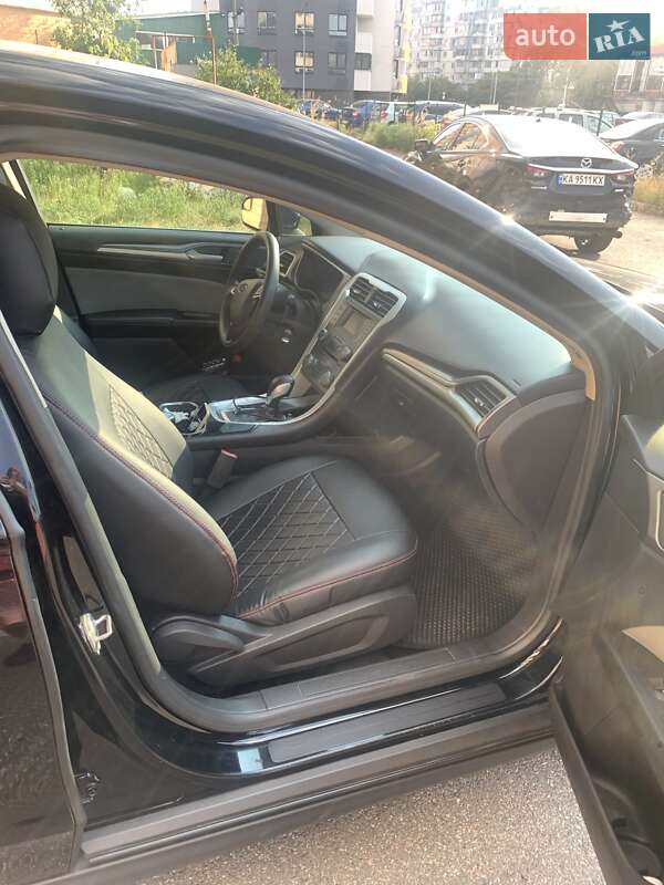 Седан Ford Fusion 2016 в Киеве фото 9 Седан Ford Fusion 2016 в Киеве